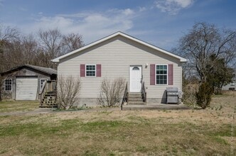 Building Photo - 112 Bellvue Dr