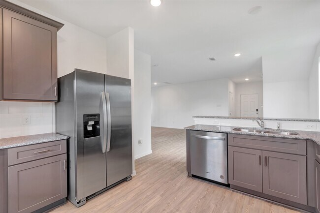 Building Photo - 21407 Austell Pond Dr