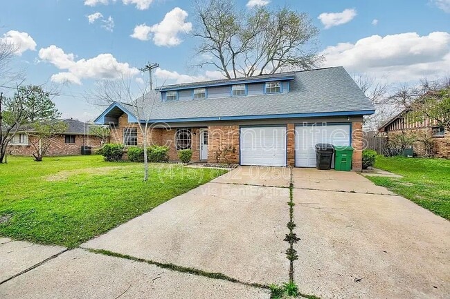 Building Photo - 10946 Gulf Valley St