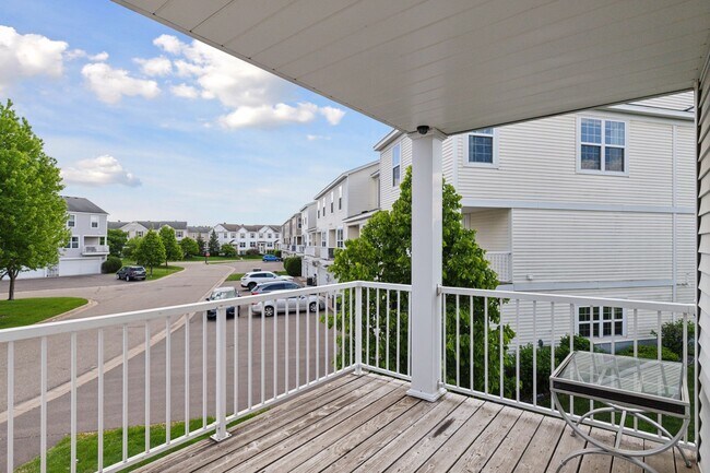 Building Photo - 15130 Fanning Dr N