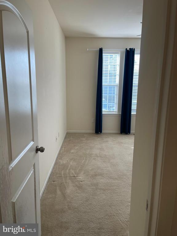 Building Photo - 241 Rossnakill Rd