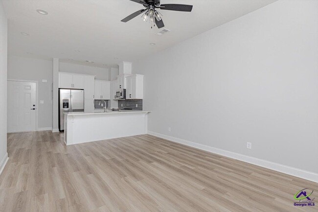 Building Photo - 1009 Northside Dr