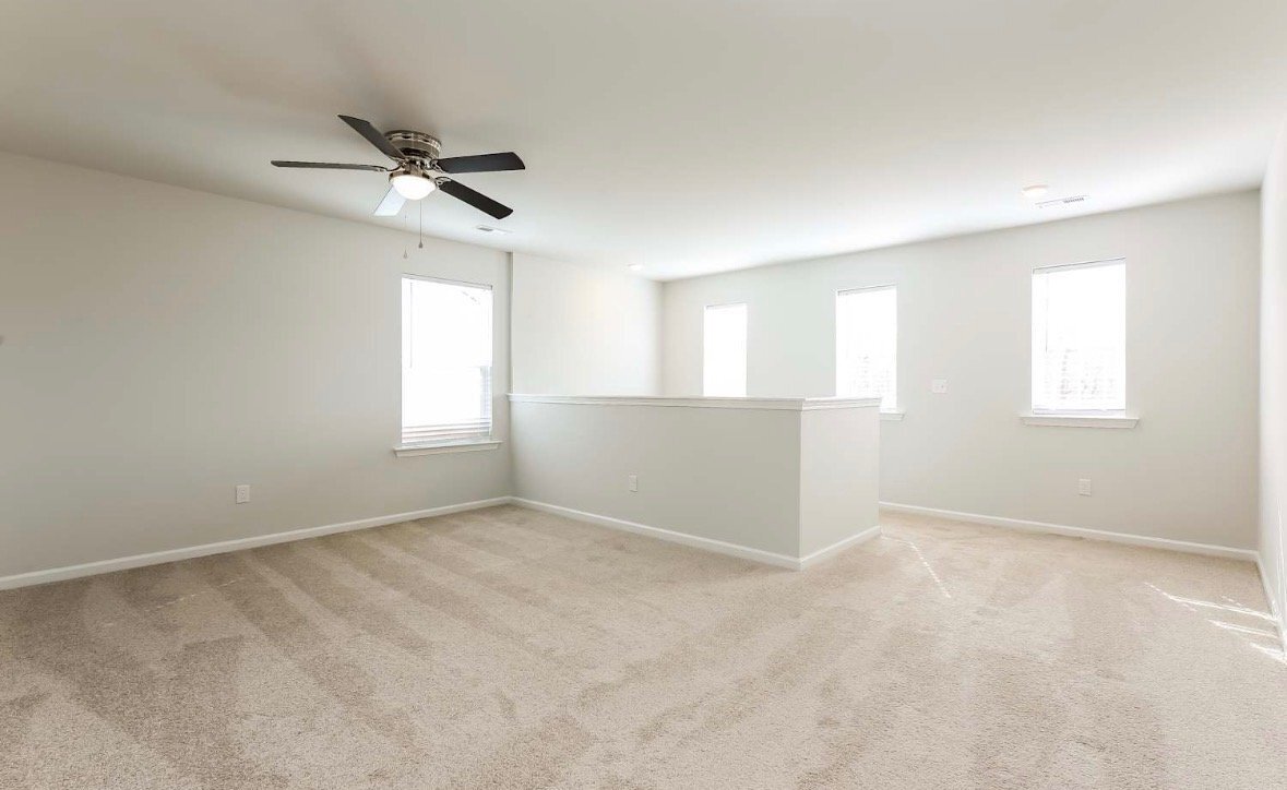 Building Photo - 211 White Flds Ave