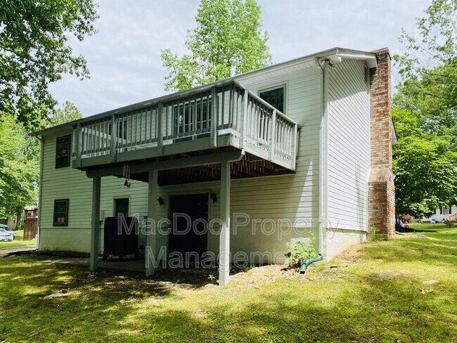 Building Photo - 12202 McClain St