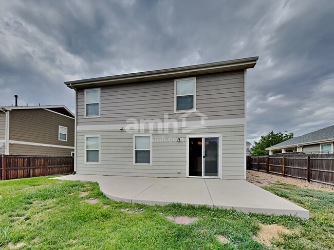 Building Photo - 6078 E 137th Ave