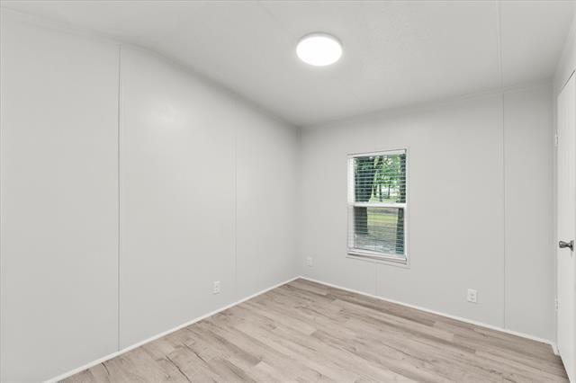 Building Photo - 367 Box Rd