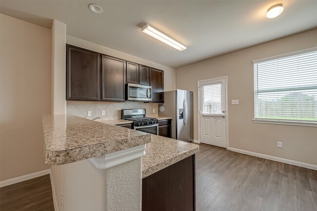 Building Photo - 17219 Quiet Song Ct