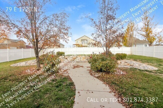 Building Photo - 79 1720 N