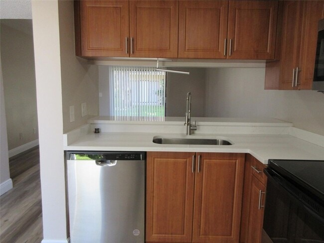 Building Photo - 11515 NW 44th St