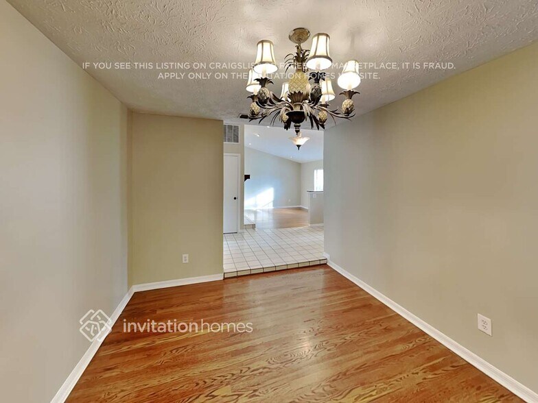 Building Photo - 1432 Buckner Rd