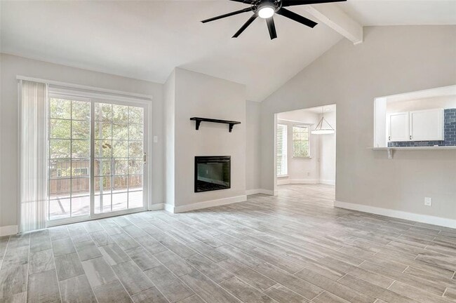 Building Photo - 12601 Mixson Dr