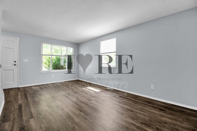Building Photo - 1303 Barnett Rd