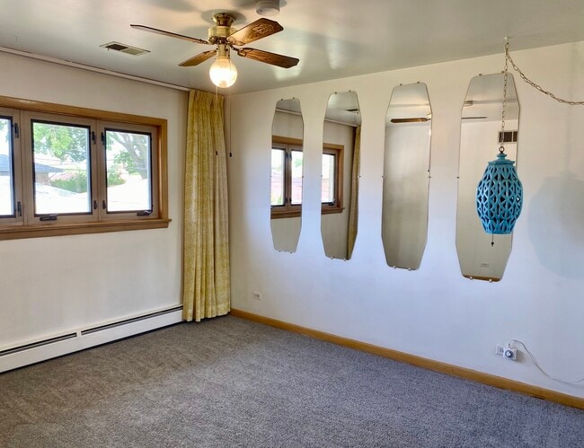 Building Photo - 4520 Thatcher Ave