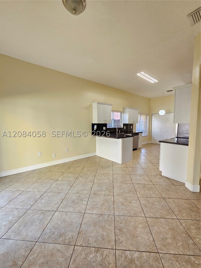 Building Photo - 14209 SW 160th Ct