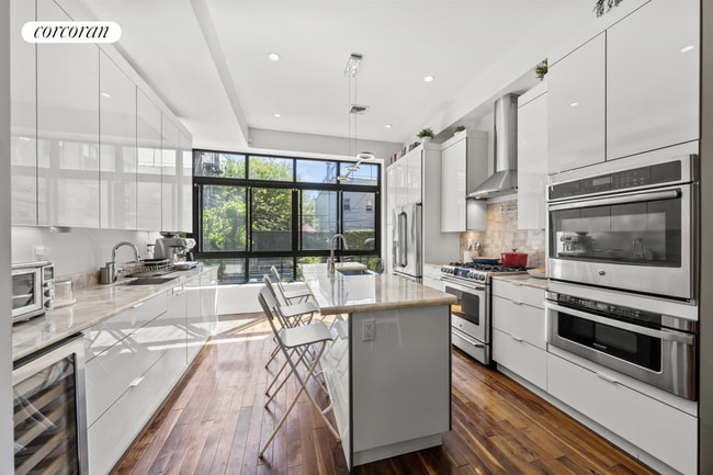 Building Photo - 149 Stuyvesant Ave