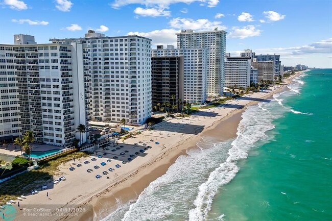 Building Photo - 3700 Galt Ocean Dr