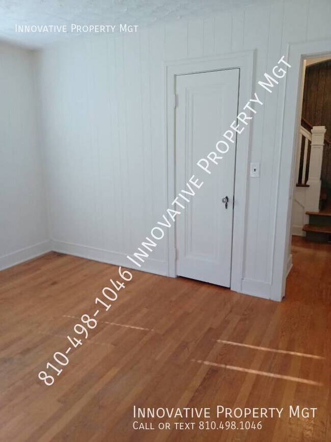 Building Photo - 5288 Richfield-