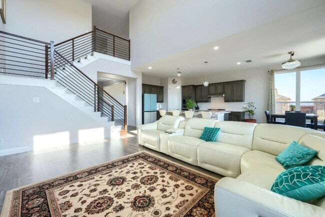 Building Photo - 16616 Sunnyland Dr