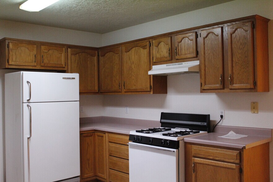 Kitchen - 4616 N Tumbleweed Dr