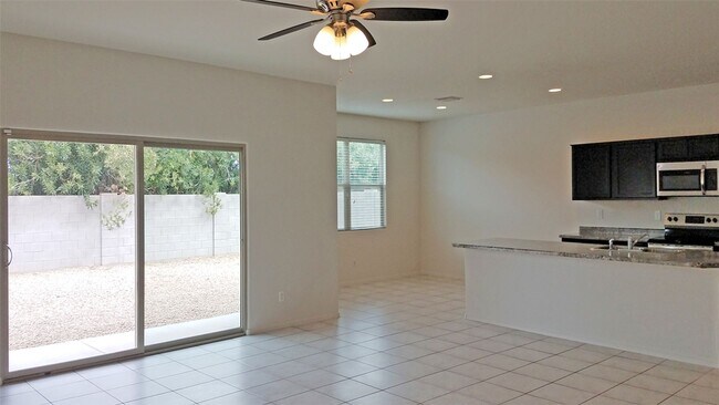 Building Photo - Four Bedroom home for rent in Magma Ranch for under $2000.00