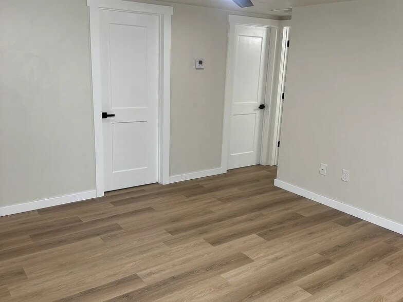 Building Photo - 2335 SE 46th Ter