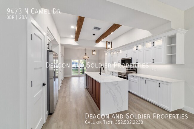 Building Photo - 9473 Camel Dr
