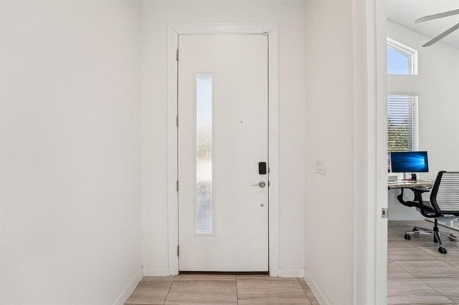 Building Photo - 7113 Garnet Mill Ln