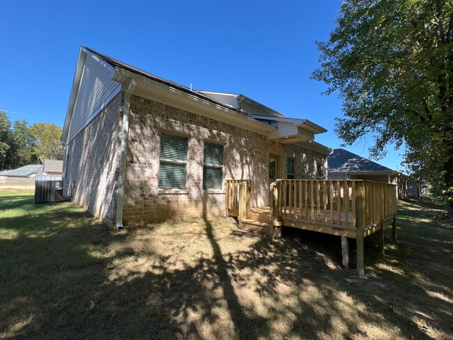 Building Photo - NEW CONSTRUCTION 2022 - with Bonus Room