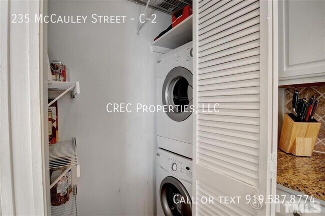 Building Photo - 235 McCauley St