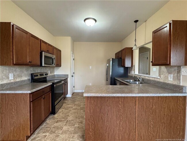Building Photo - 134 Whitetail Ct