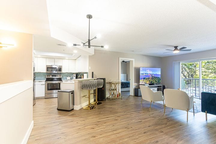 Building Photo - 4149 N Haverhill Rd