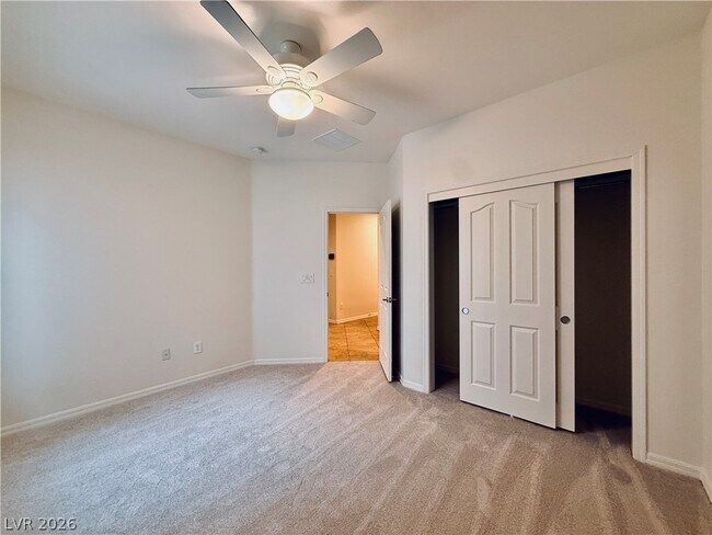 Building Photo - 2119 Gunnison Pl