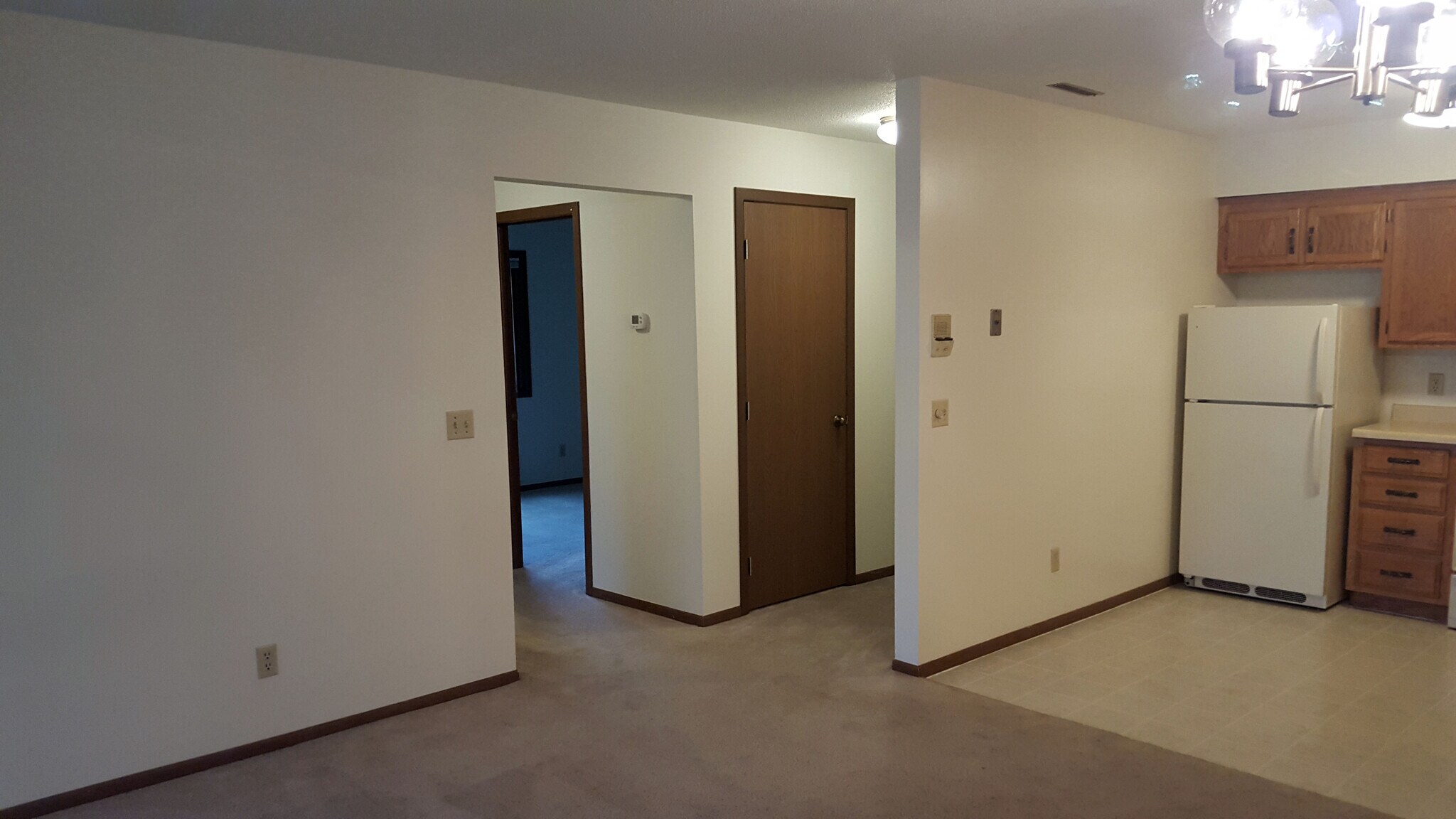 Building Photo - 601 Pfau St