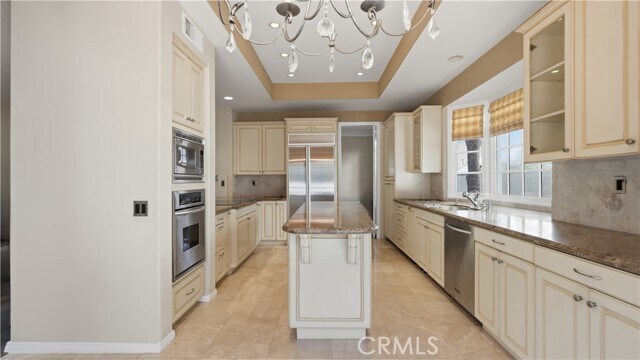 Building Photo - 18 Hillsdale Dr