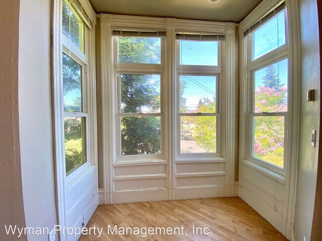 Building Photo - 1415 Brown St