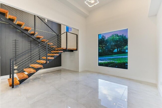 Building Photo - 9409 Bell Mountain Dr