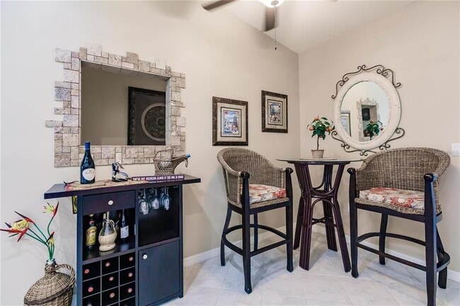 Building Photo - 323 Monaco Dr