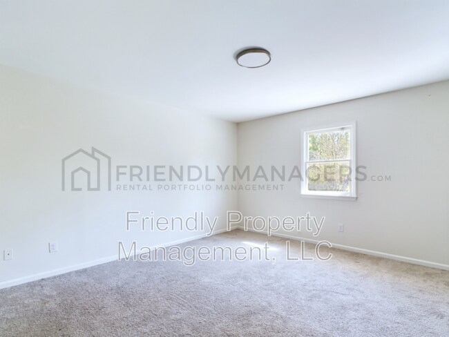 Building Photo - 4071 Greene Haven Dr