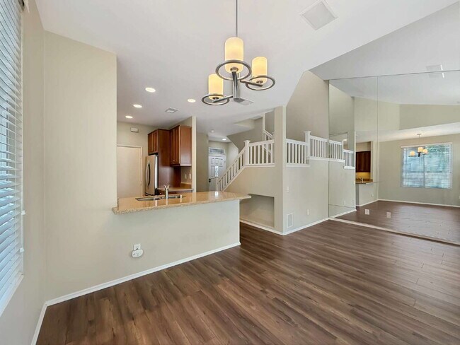 Building Photo - Beautifully Updated End-Unit Townhome in Valencia's Montana Community — No Rear Neighbors!