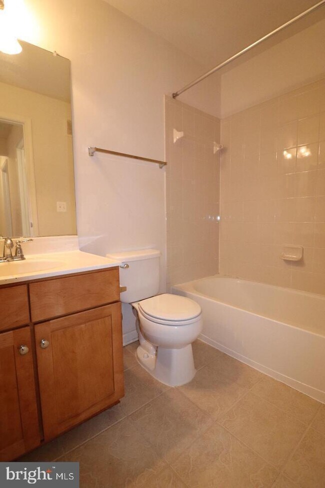 Building Photo - 21727 Indian Summer Terrace