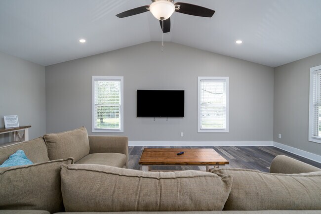 Living Room Space - 1800 Cumberland Trce