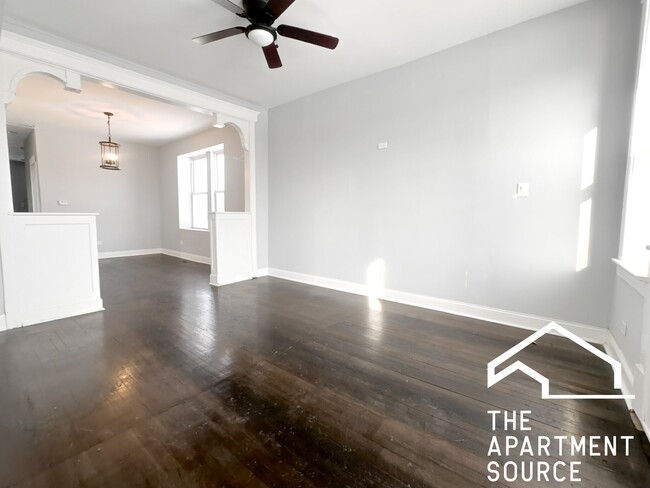 Building Photo - 1350 S Kedvale Ave