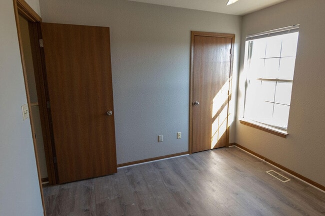 Building Photo - 1507 Native Dancer Ct