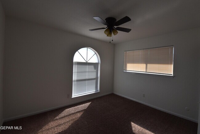 Building Photo - 3417 Guthrie St