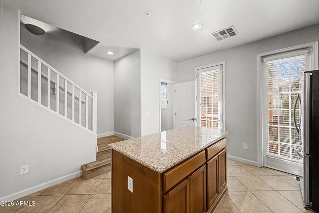 Building Photo - 2780 S Alpine Dr