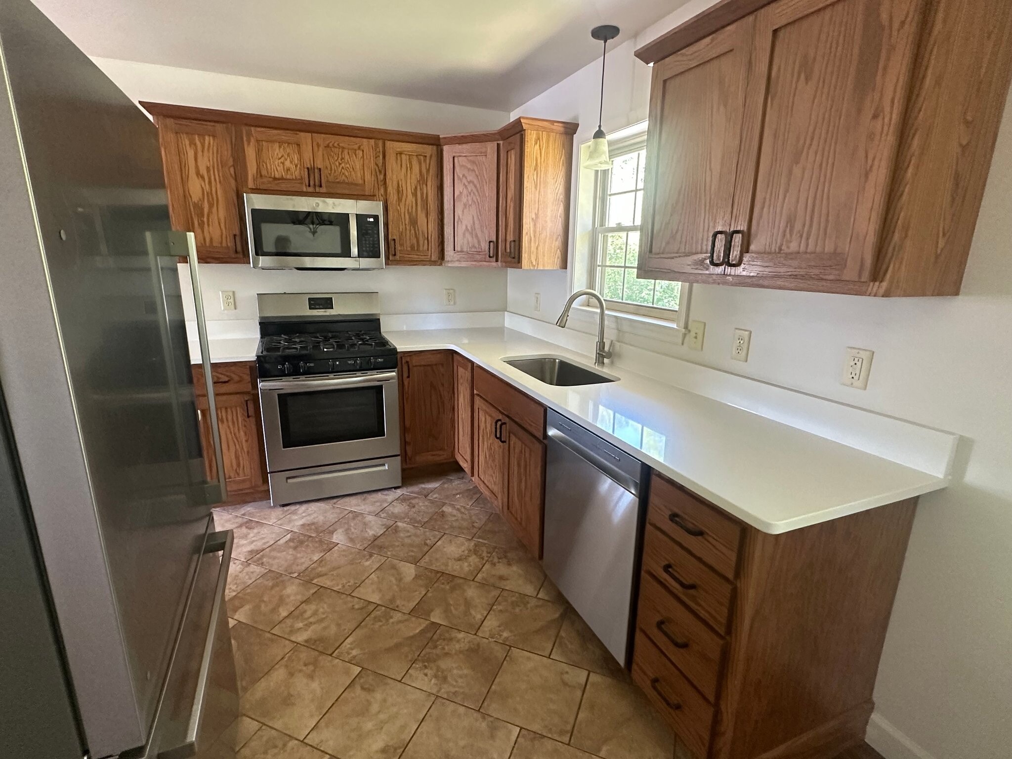 Building Photo - 10924 Gaywood Dr