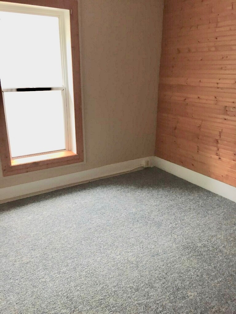 Building Photo - 1101 S Dewey St