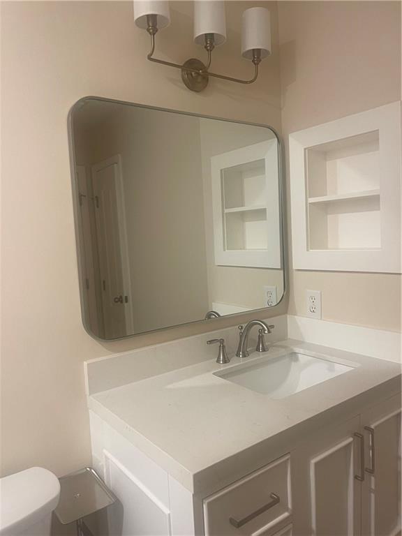 Building Photo - 104 Courtyard Villas Ln