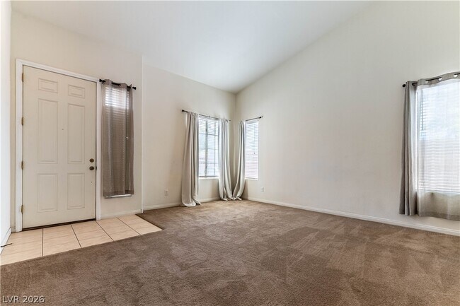 Building Photo - 5705 Pacesetter St