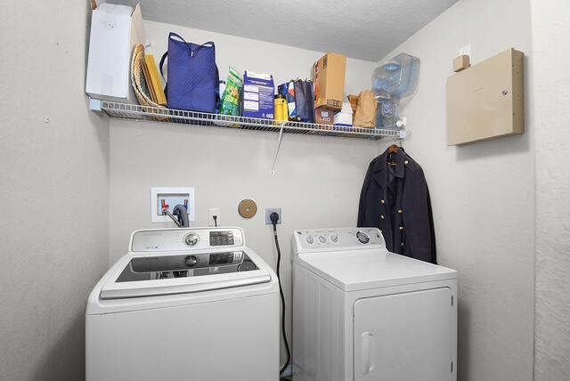 Building Photo - 2883 SW Cape Breton Dr